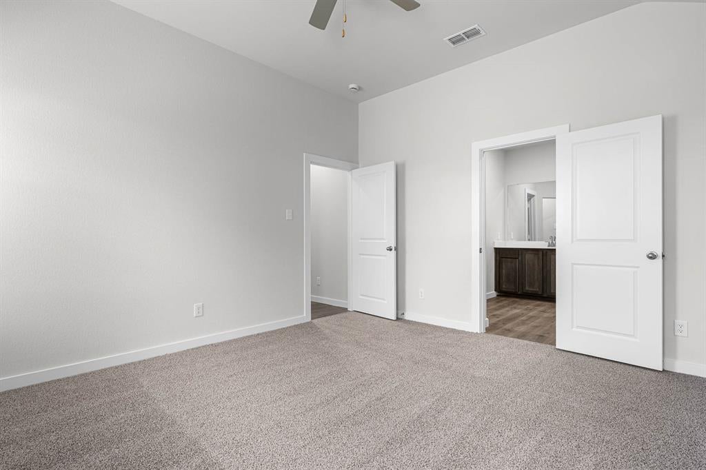 1718 Paul Dr, Seagoville, TX 75159 photo