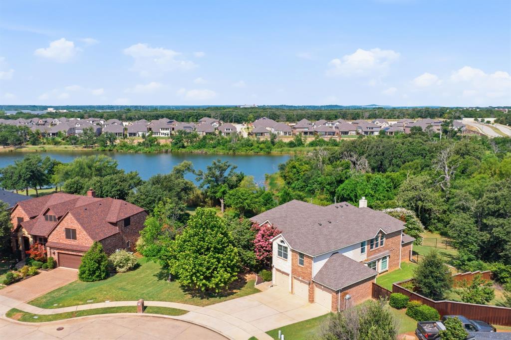 2703 Pottery Trl, Corinth, TX 76210
