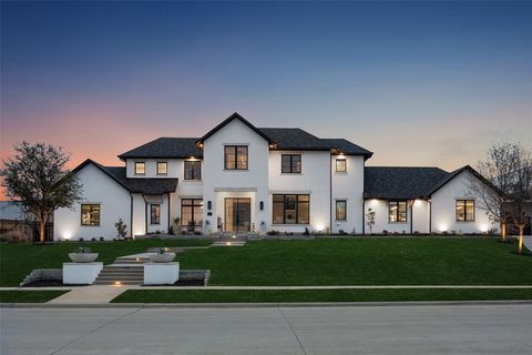 Single Family Residence in Frisco TX 3925 Balfour Court.jpg