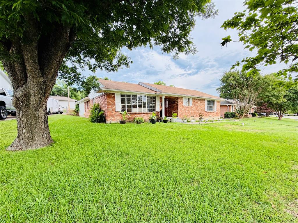610 Prescott Dr, Garland, TX 75041 photo
