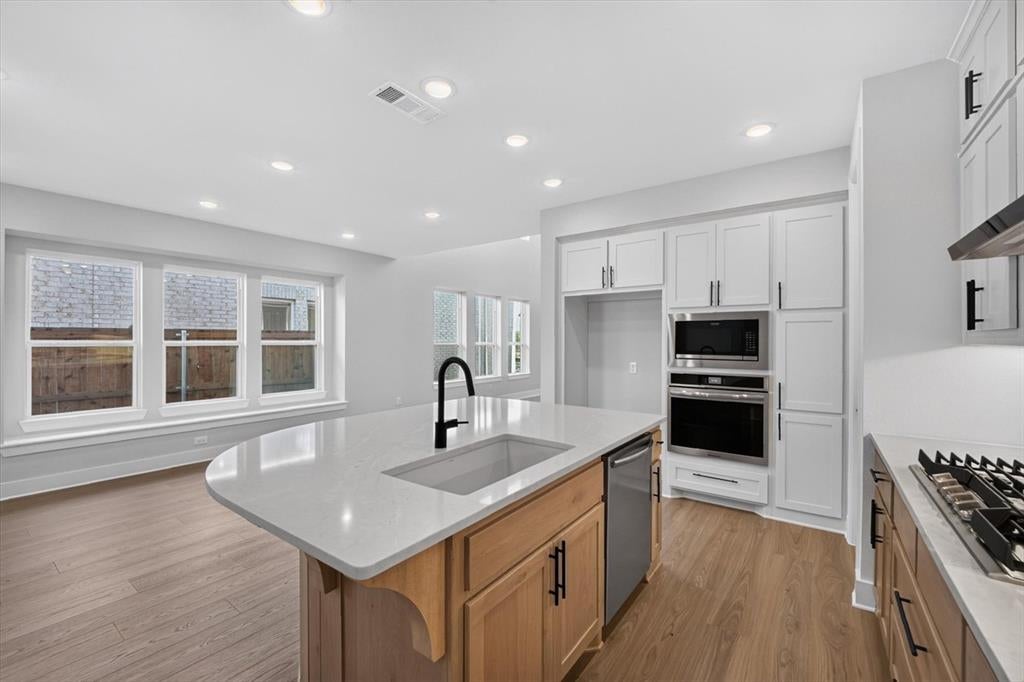2713 Santa Monica Mews, Celina, TX 75009 photo