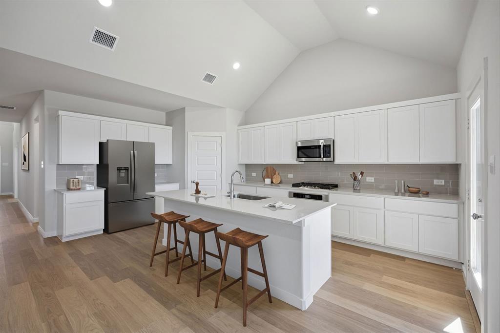 10601 Blakley Creek Rd, Fort Worth, TX 76126 photo