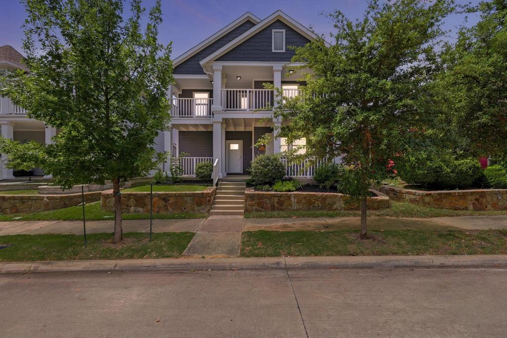 1208 Spanish Moss Dr, Savannah, TX 76227