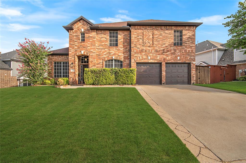 663 Sandra Ln, Grand Prairie, TX 75052