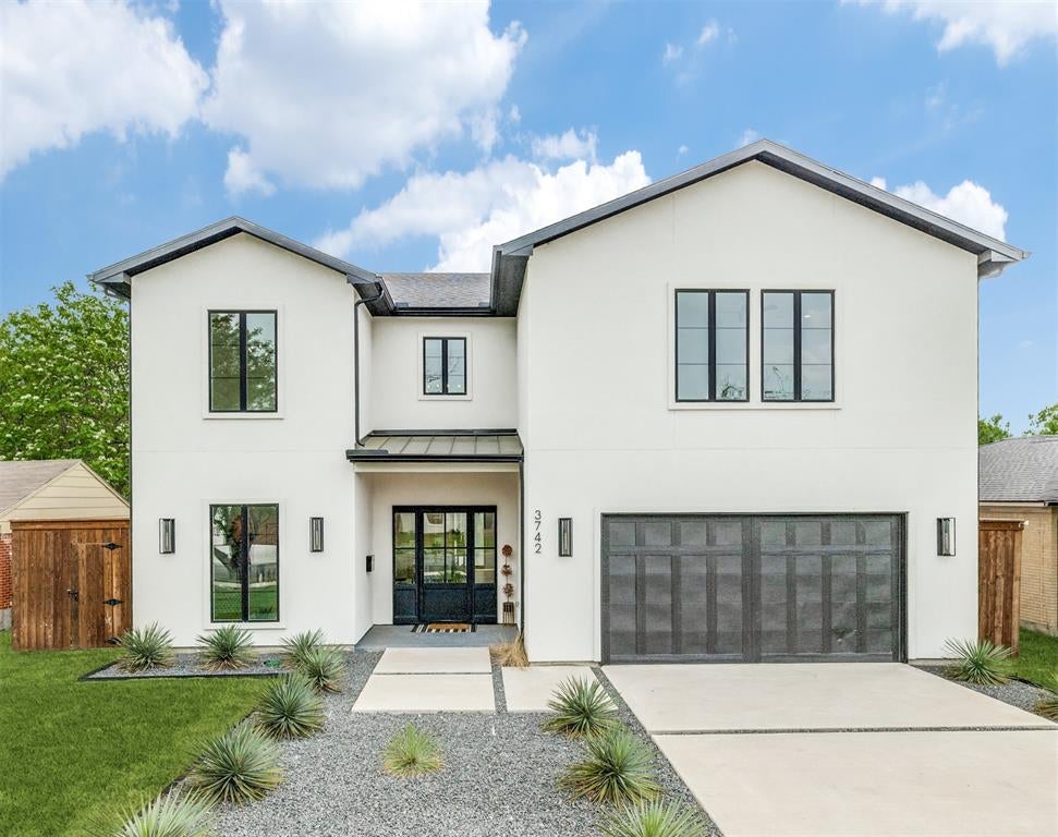 3742 Almazan Dr, Dallas, TX 75220