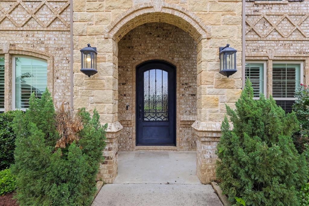 7417 Seclusion Ridge Dr, Arlington, TX 76001 photo