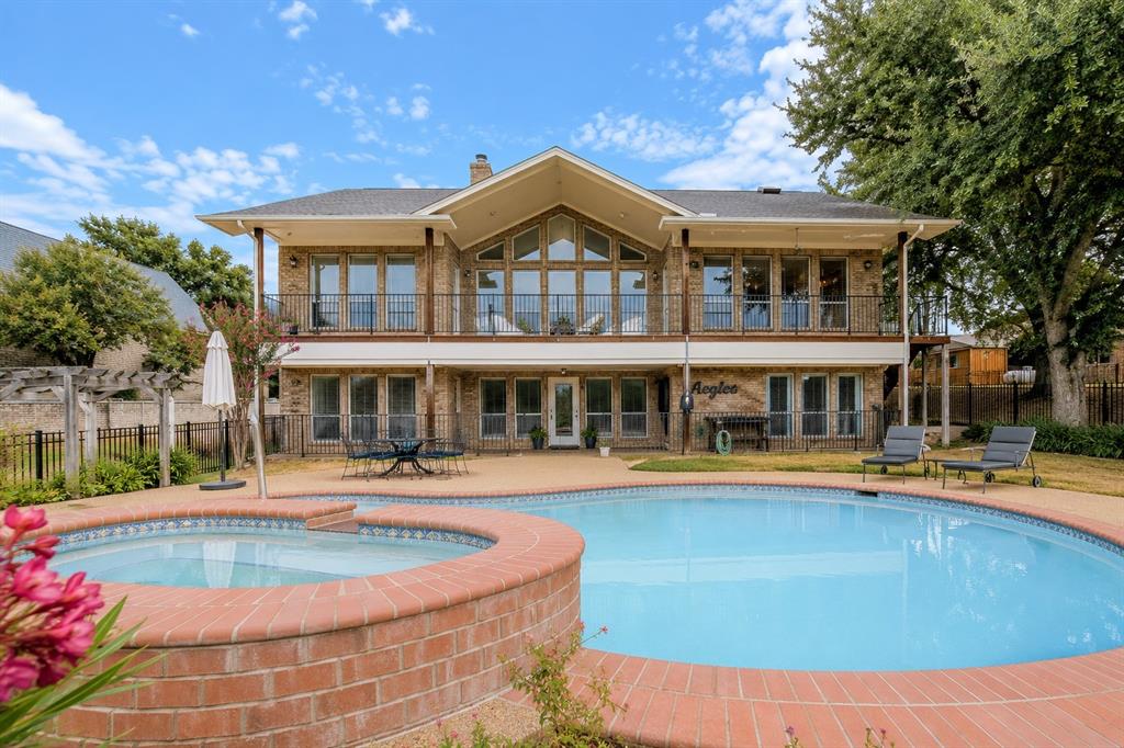 9210 Ravenswood Rd, Granbury, TX 76049