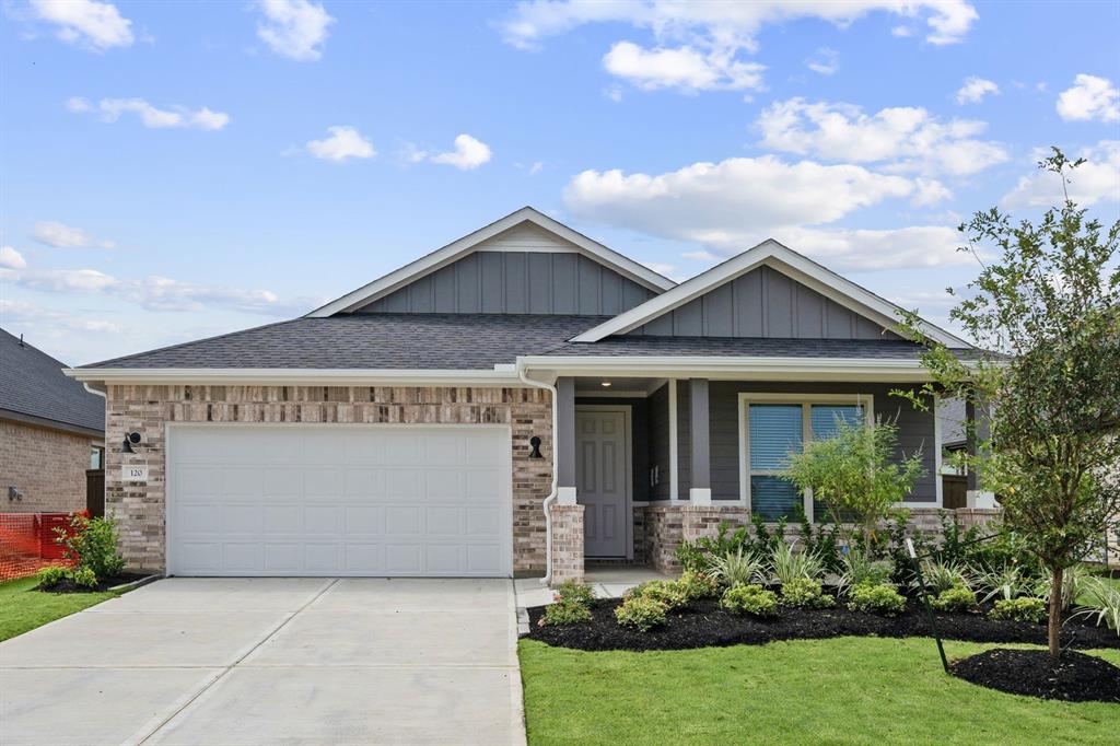 1013 Bearing St, Royse City, TX 75189