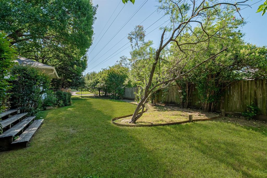 3946 Cortez Dr, Dallas, TX 75220 photo