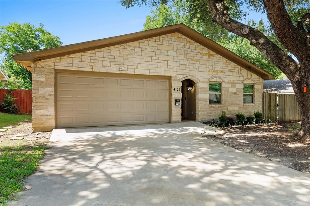 4129 Salem Dr, Garland, TX 75043