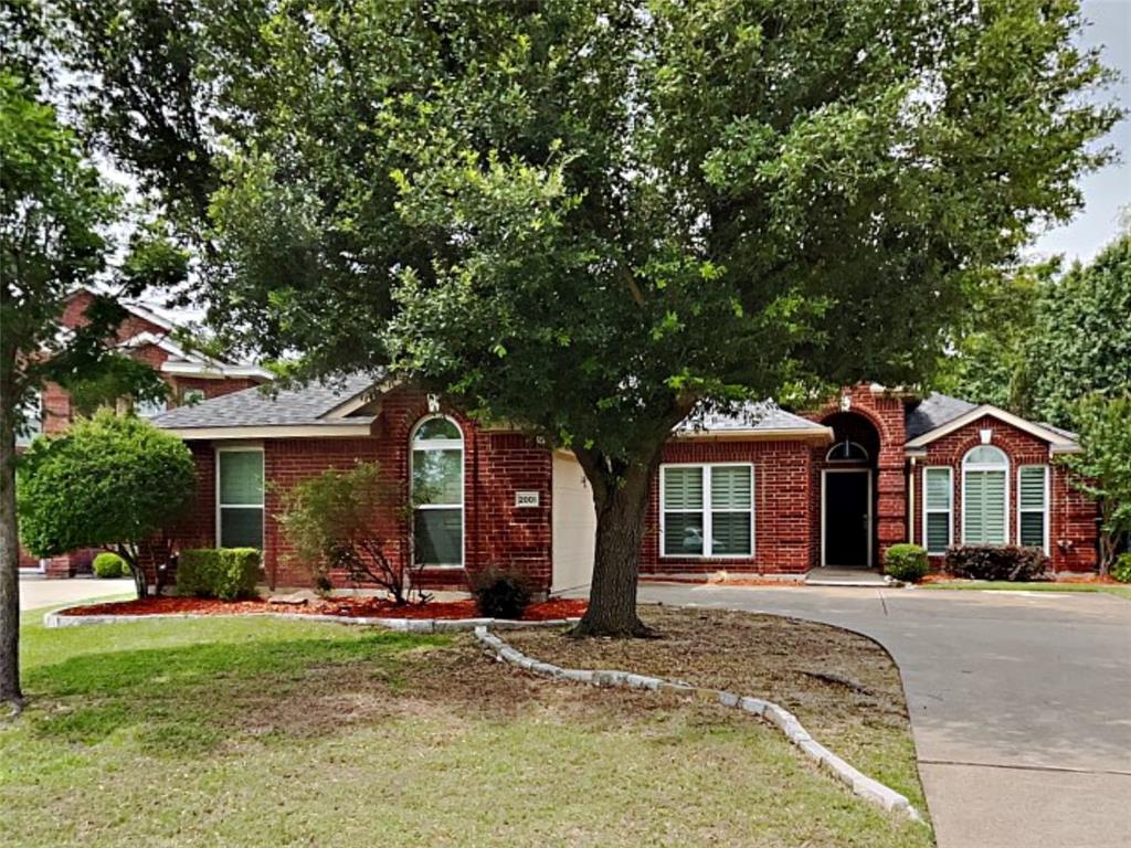 2001 San Simeon Dr, Mesquite, TX 75181