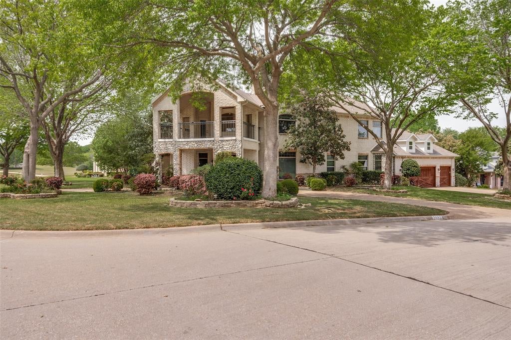 2032 Cains Ln, Mansfield, TX 76063 photo