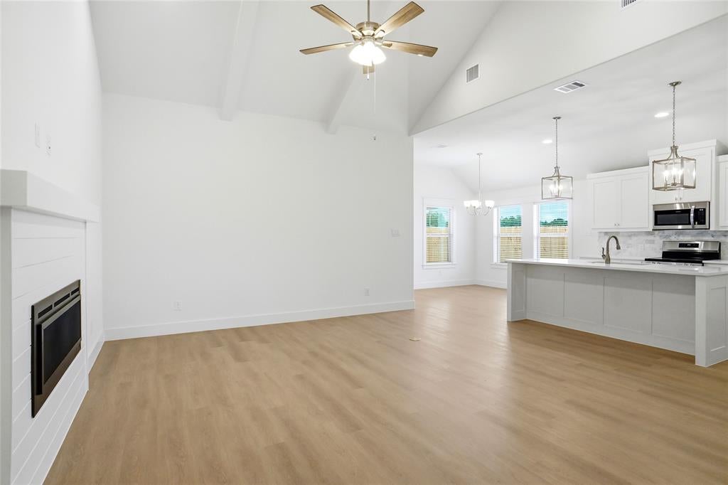 141 Joel St, Springtown, TX 76082 photo