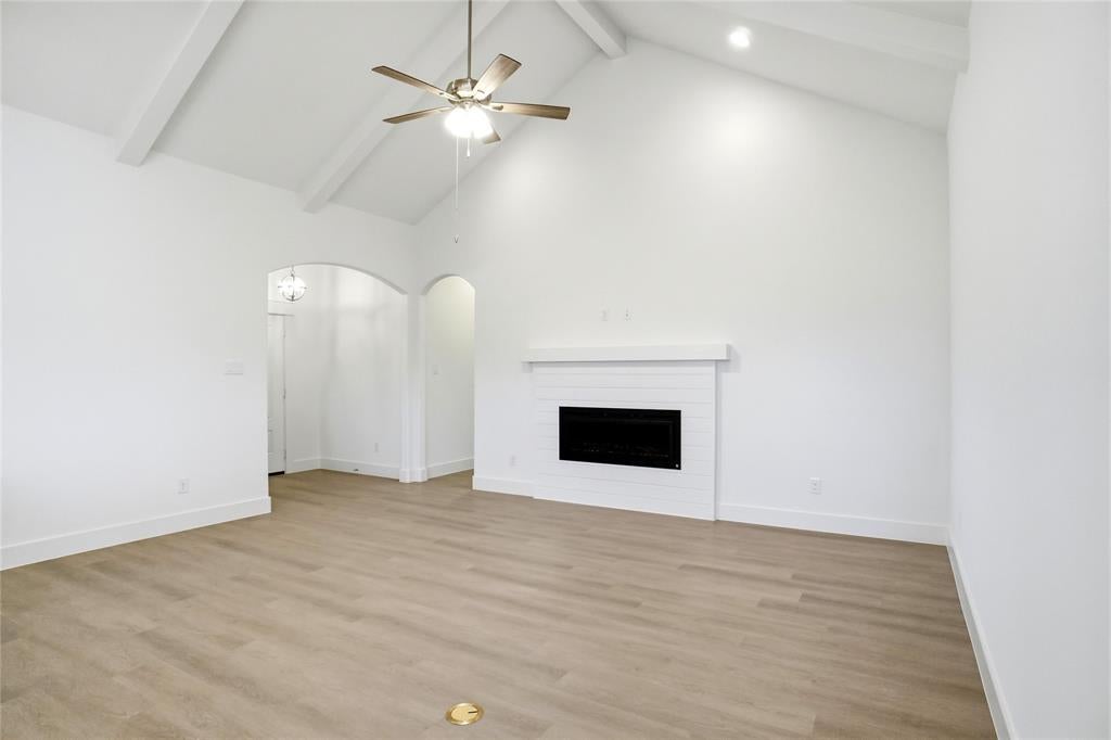 141 Joel St, Springtown, TX 76082 photo