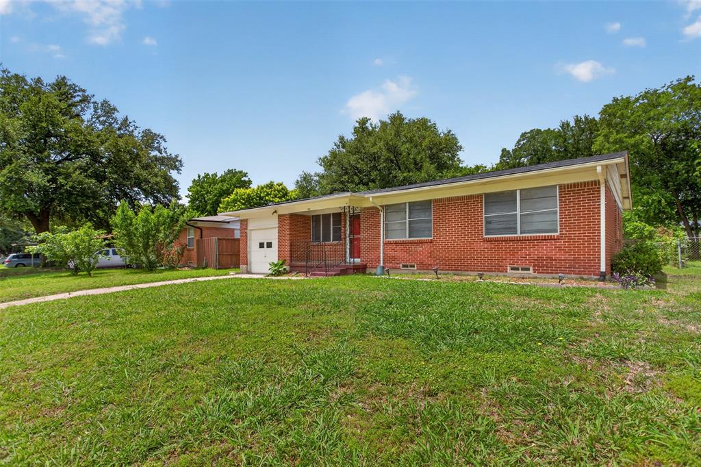 1619 Longview St, Mesquite, TX 75149 photo