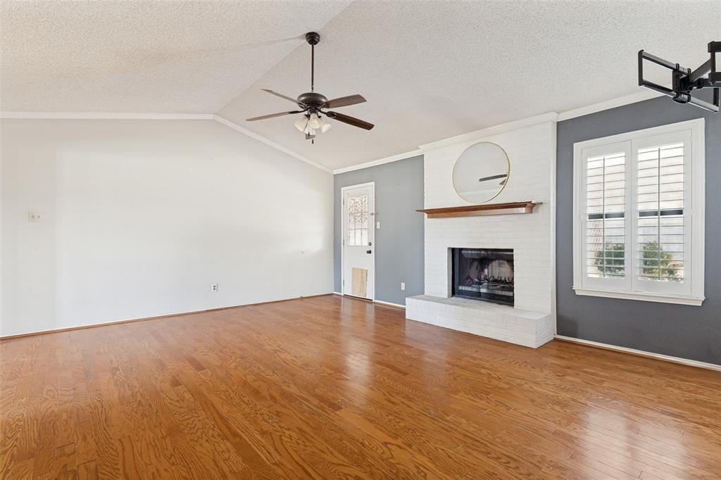 704 Short St, Saginaw, TX 76179 photo
