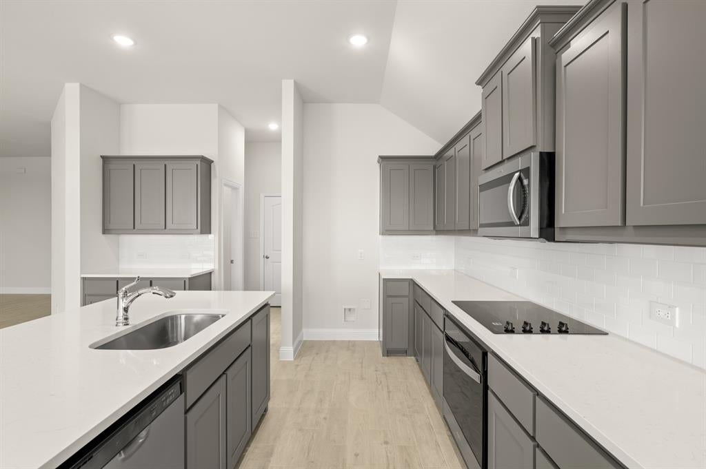 220 Mercy St, Godley, TX 76044 photo