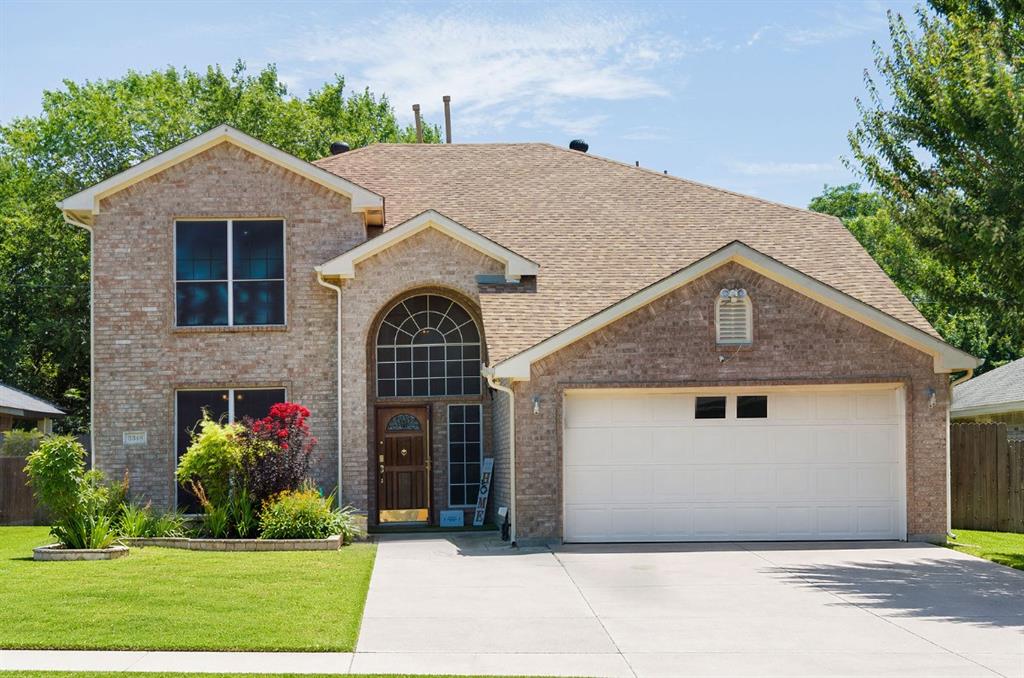 3348 Autumn View Dr, Grand Prairie, TX 75050 photo