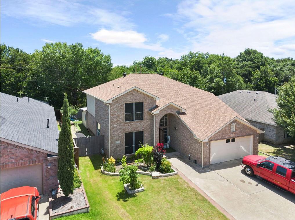 3348 Autumn View Dr, Grand Prairie, TX 75050 photo