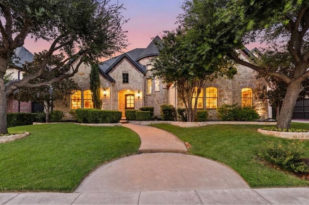 4528 Warwick Ln, Frisco, TX 75034