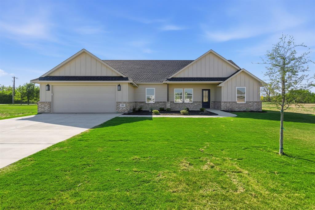 252 Yawney Dr, Lipan, TX 76462