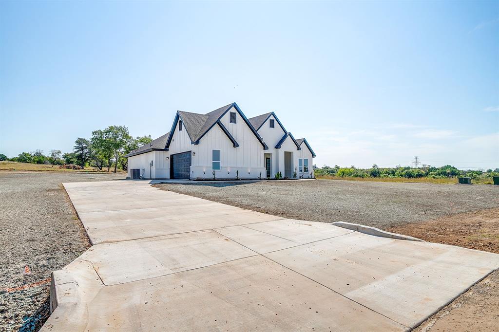 240 Latigo Way, Weatherford, TX 76088 photo