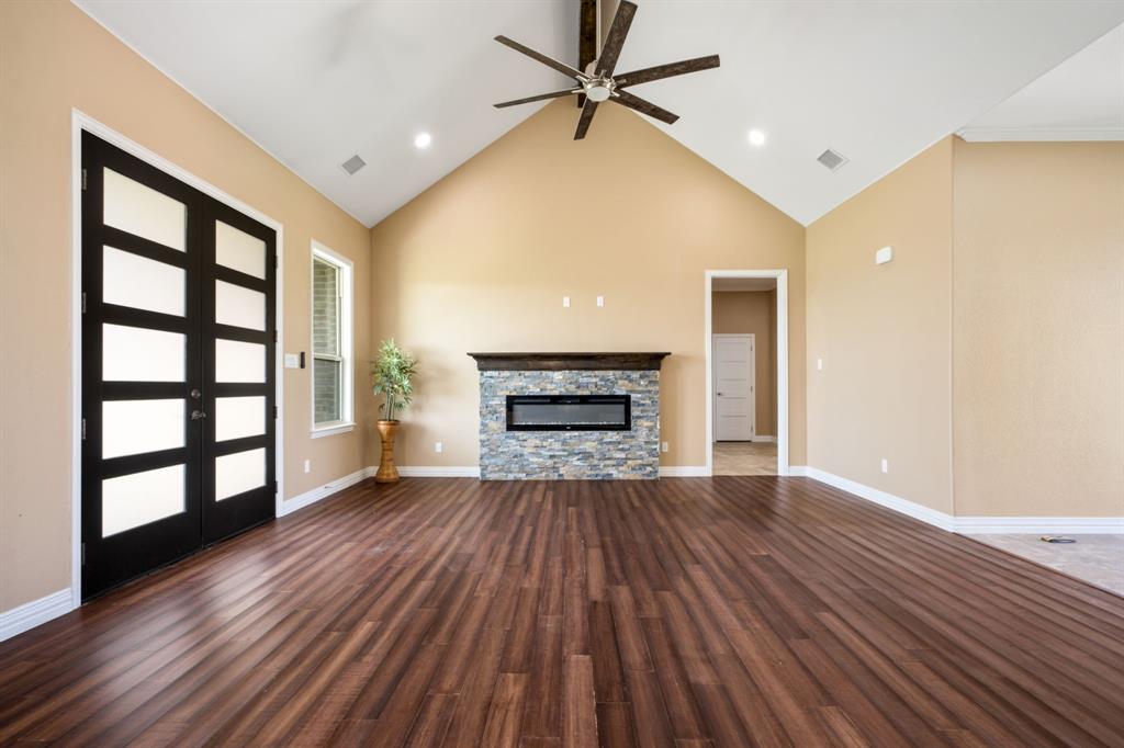350 Farrar Rd, Waxahachie, TX 75165 photo