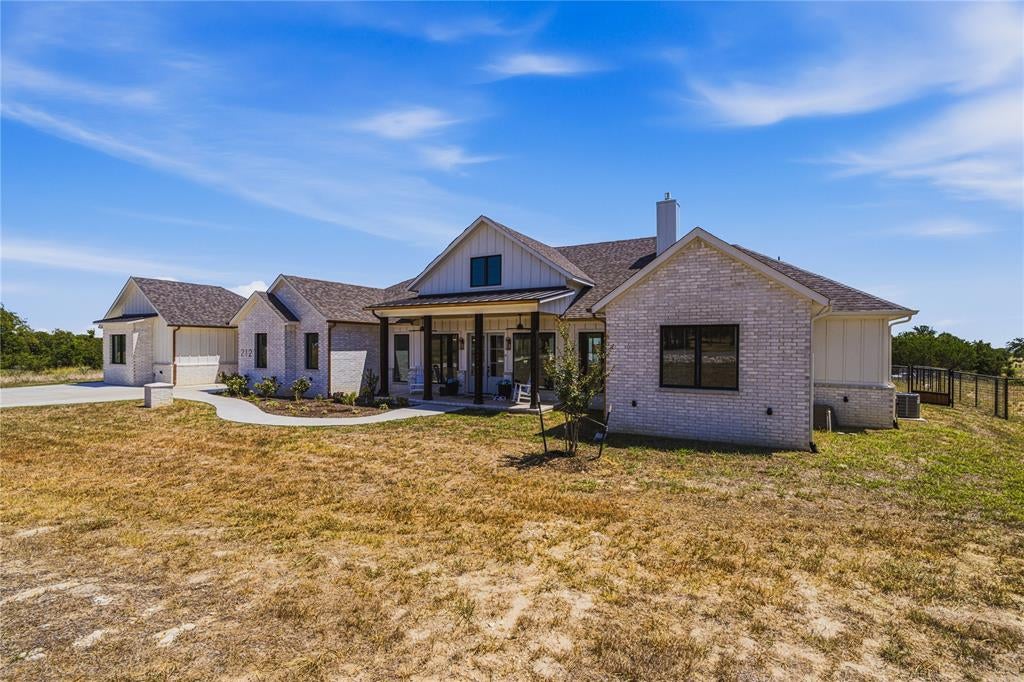 212 Dan Russell Bnd, Weatherford, TX 76087 photo