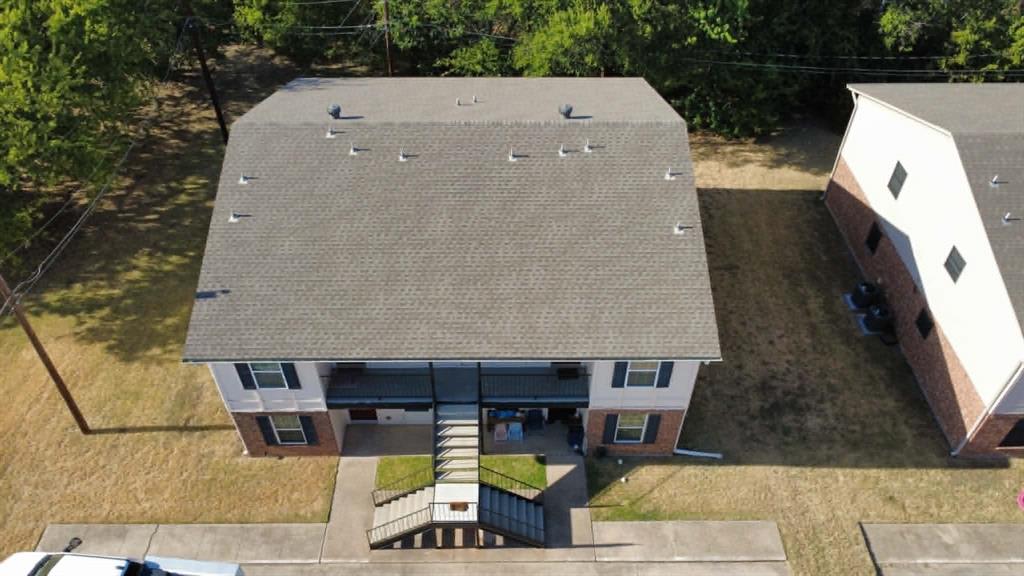 620 Race St, Crowley, TX 76036 photo