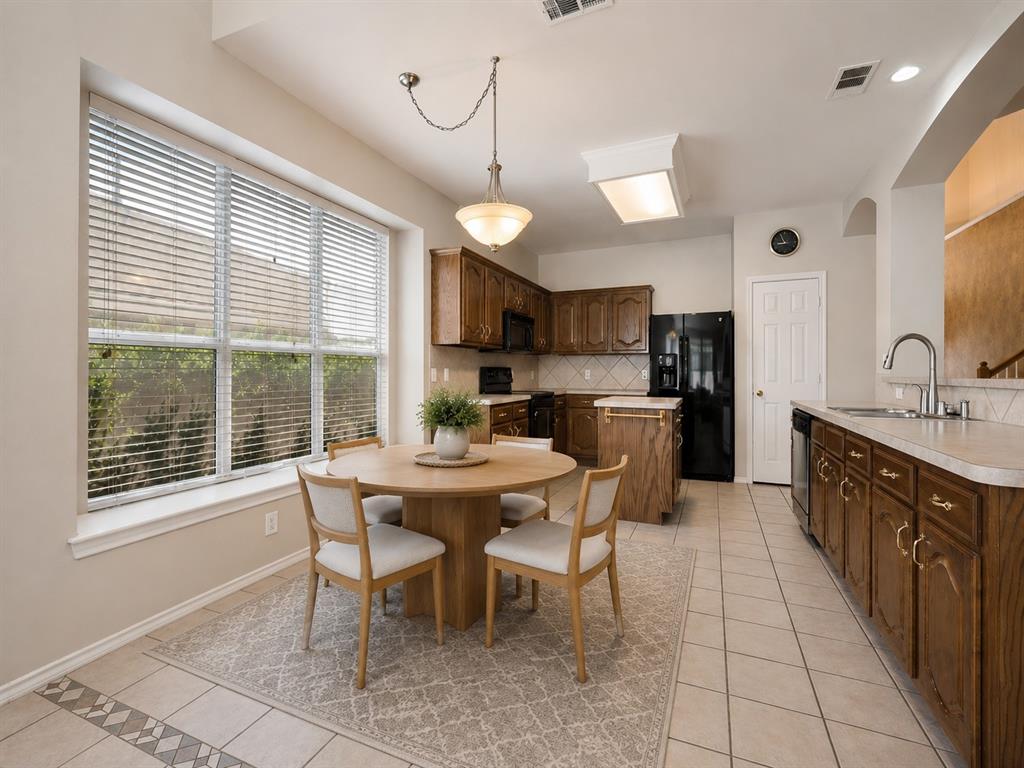 4205 Creek Falls Dr, Corinth, TX 76208 photo