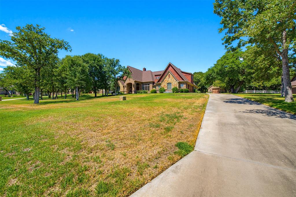 190 Wood Oak Trl, Weatherford, TX 76088 photo