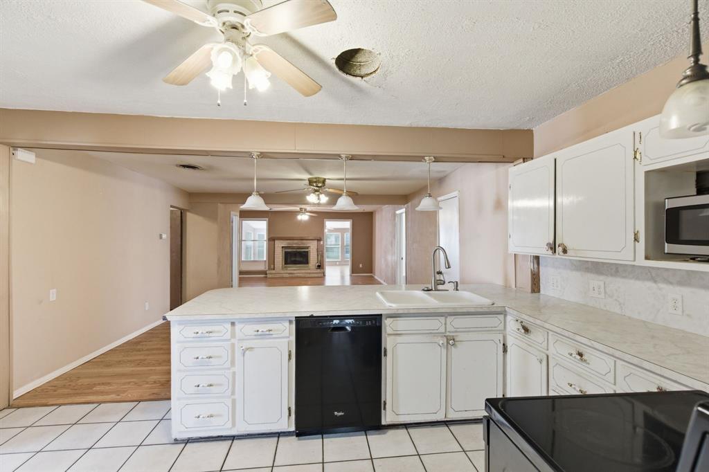 311 W 7 St, Irving, TX 75060 photo