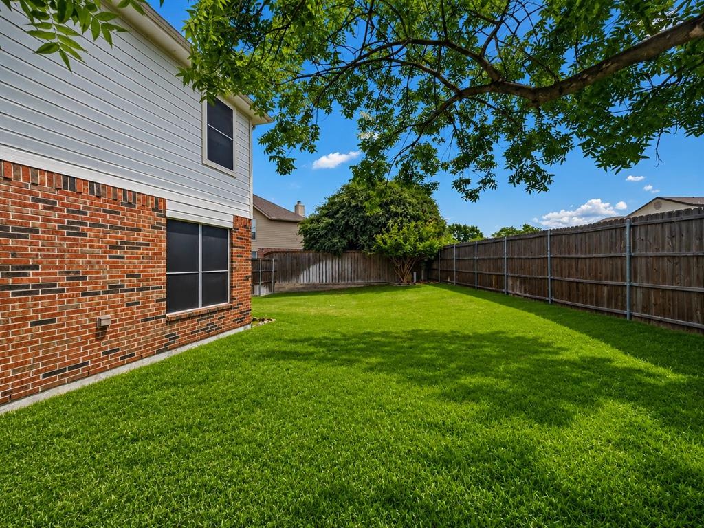 6512 Brighton Ct, North Richland Hills, TX 76180 photo