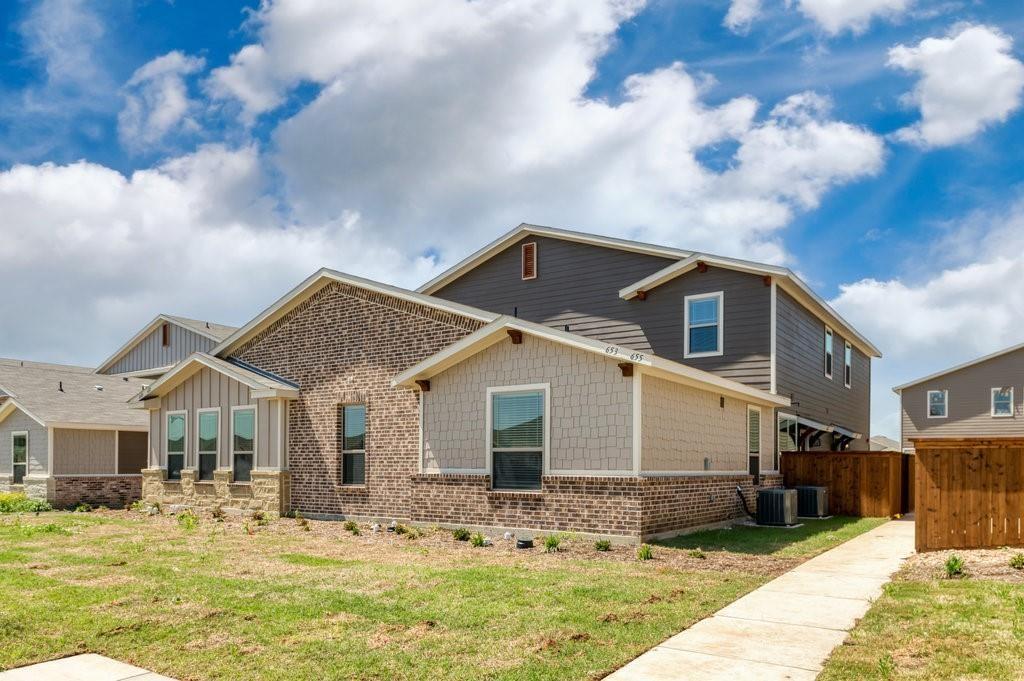 644 646 Fallow Dr, Venus, TX 76084