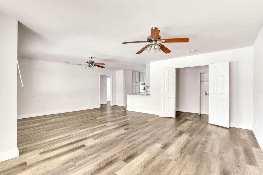 1800 Buena Vista St, Mesquite, TX 75149 photo