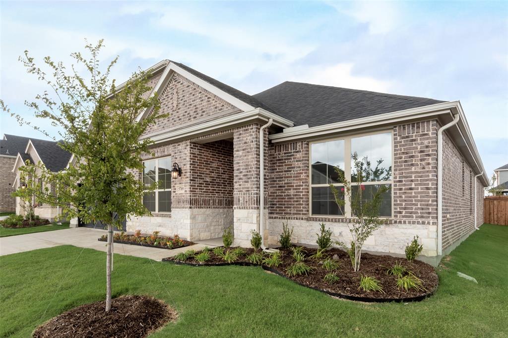 Single Family Residence in Celina TX 5709 Ferrers Drive 3.jpg