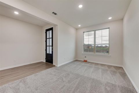 Single Family Residence in Celina TX 5709 Ferrers Drive 10.jpg