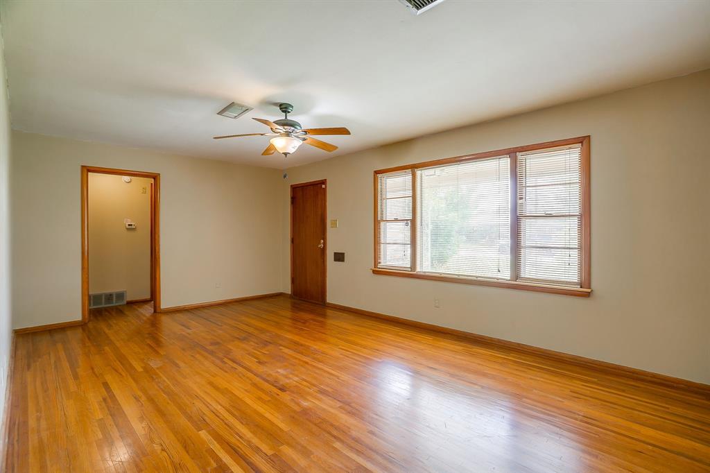 601 Perry Dr, White Settlement, TX 76108 photo