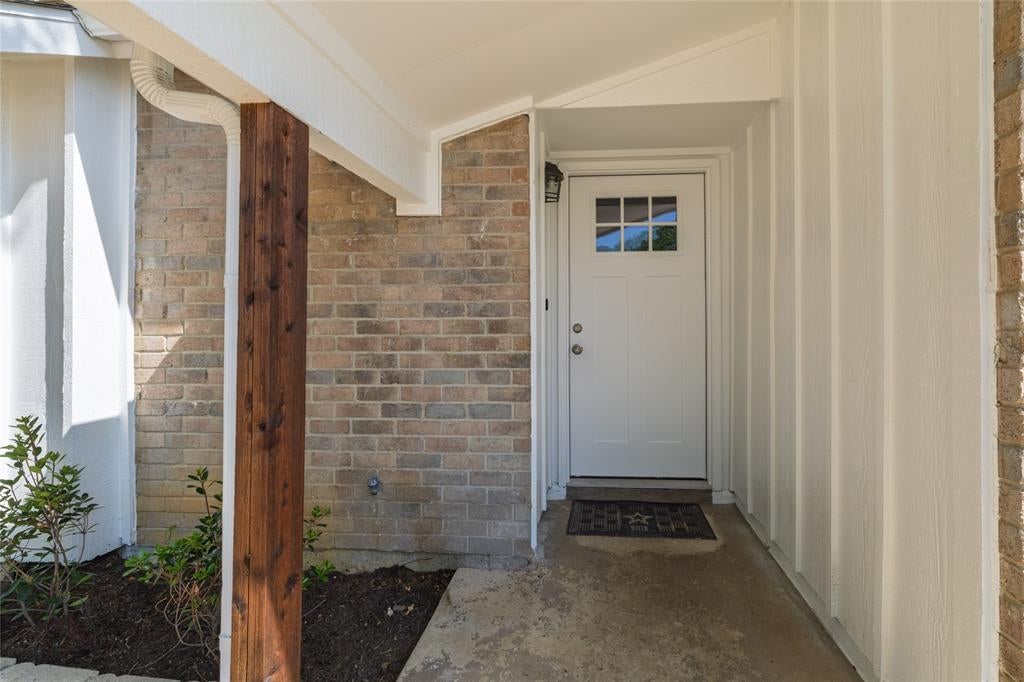 3615 Ravenhill Ln, Arlington, TX 76016 photo