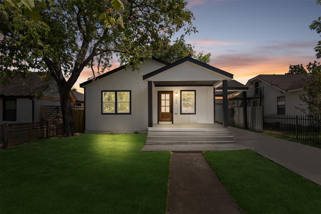 1104 S Brighton Ave, Dallas, TX 75208 photo