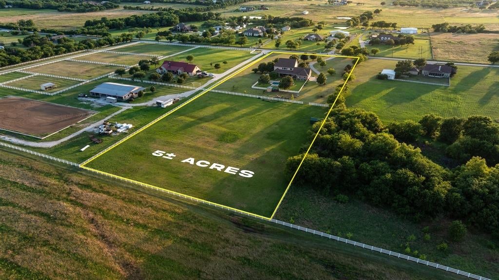6670 Green Valley Cir, Aubrey, TX 76227 photo