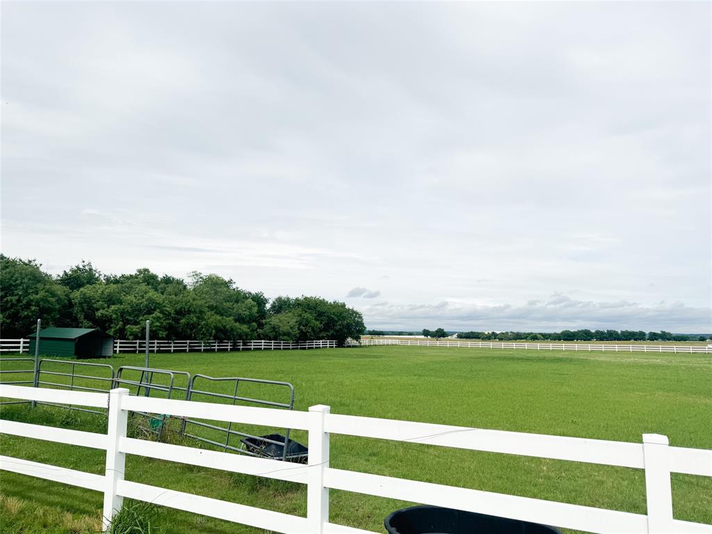 6670 Green Valley Cir, Aubrey, TX 76227 photo