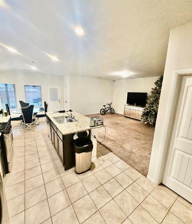 905 Walls Blvd, Crowley, TX 76036 photo