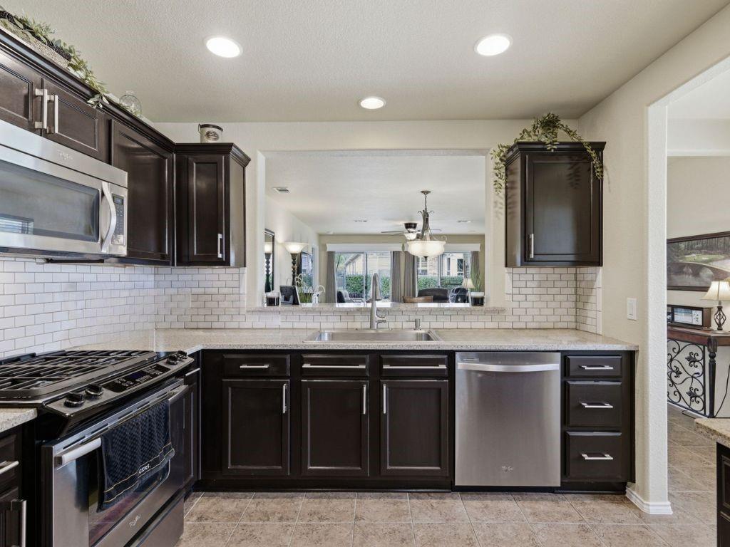 7975 Estancia Dr, Frisco, TX 75036 photo
