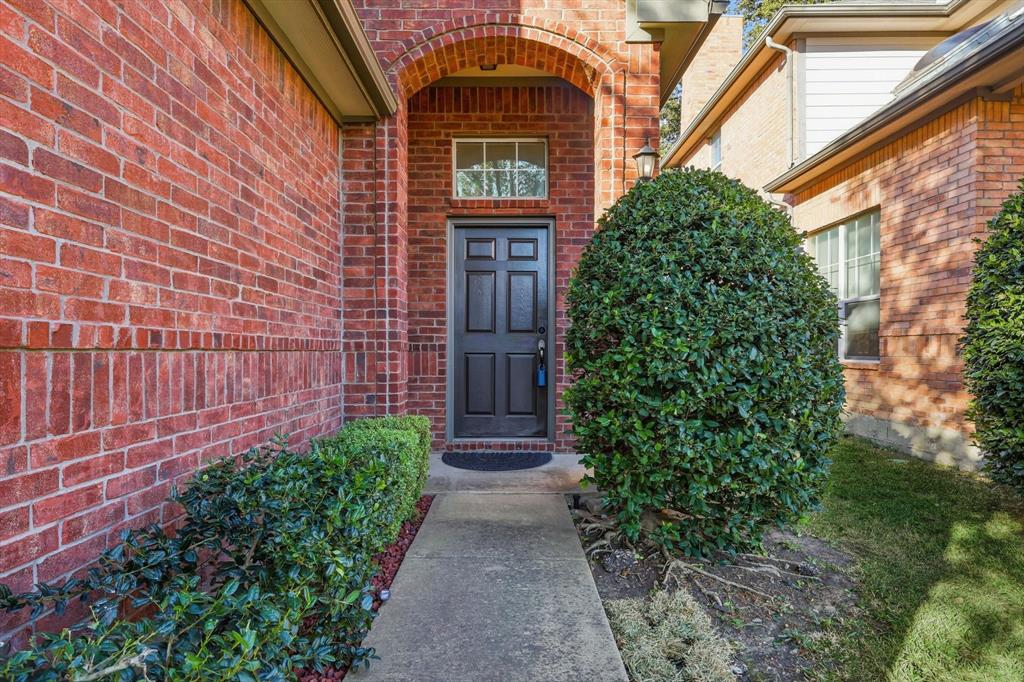 908 Plaza Ln, Richardson, TX 75080 photo