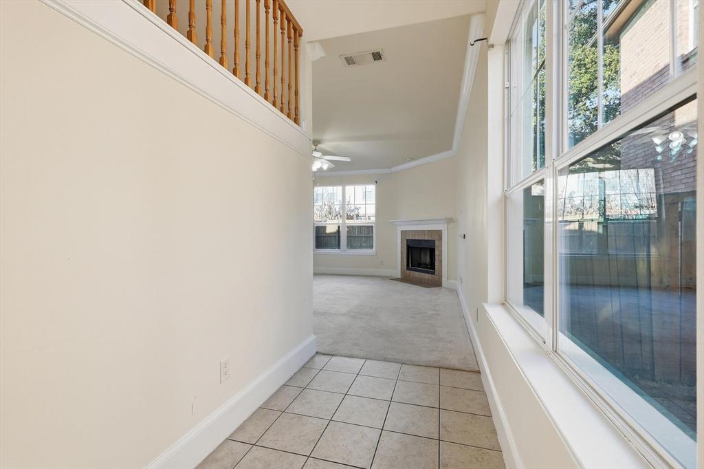 908 Plaza Ln, Richardson, TX 75080 photo