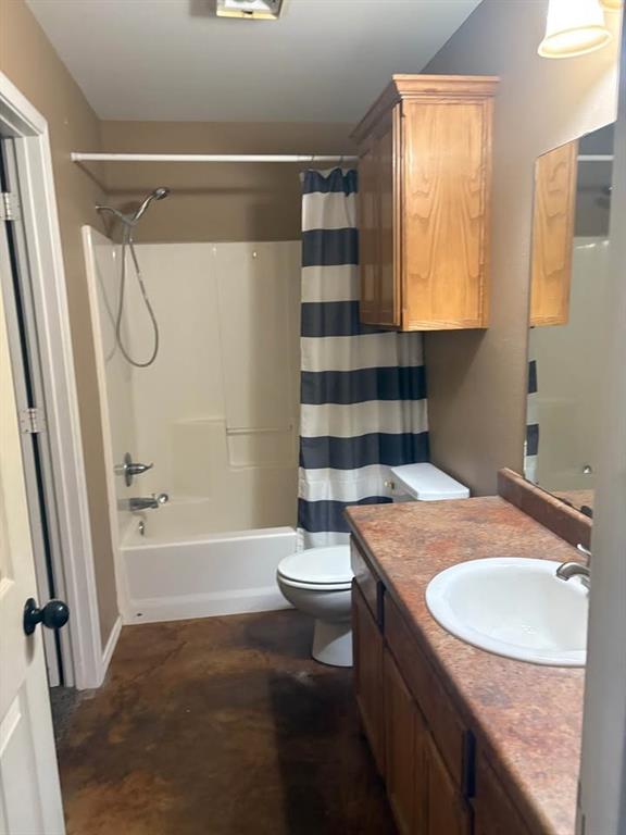 160 Bell St, Blossom, TX 75416 photo