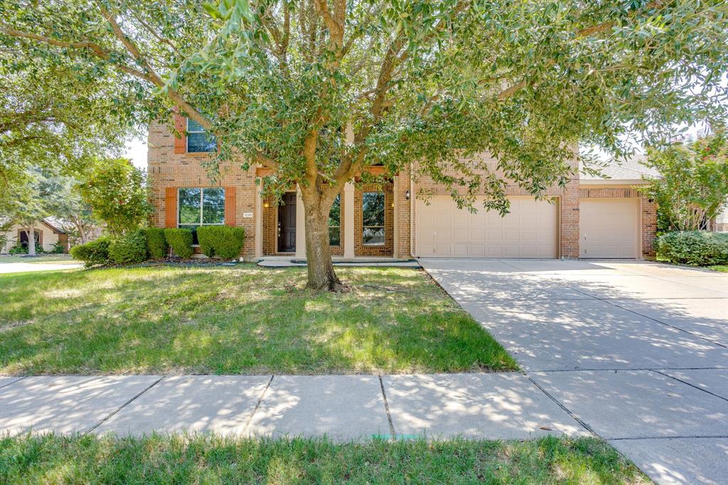 1220 Berkeley Dr, Burleson, TX 76028