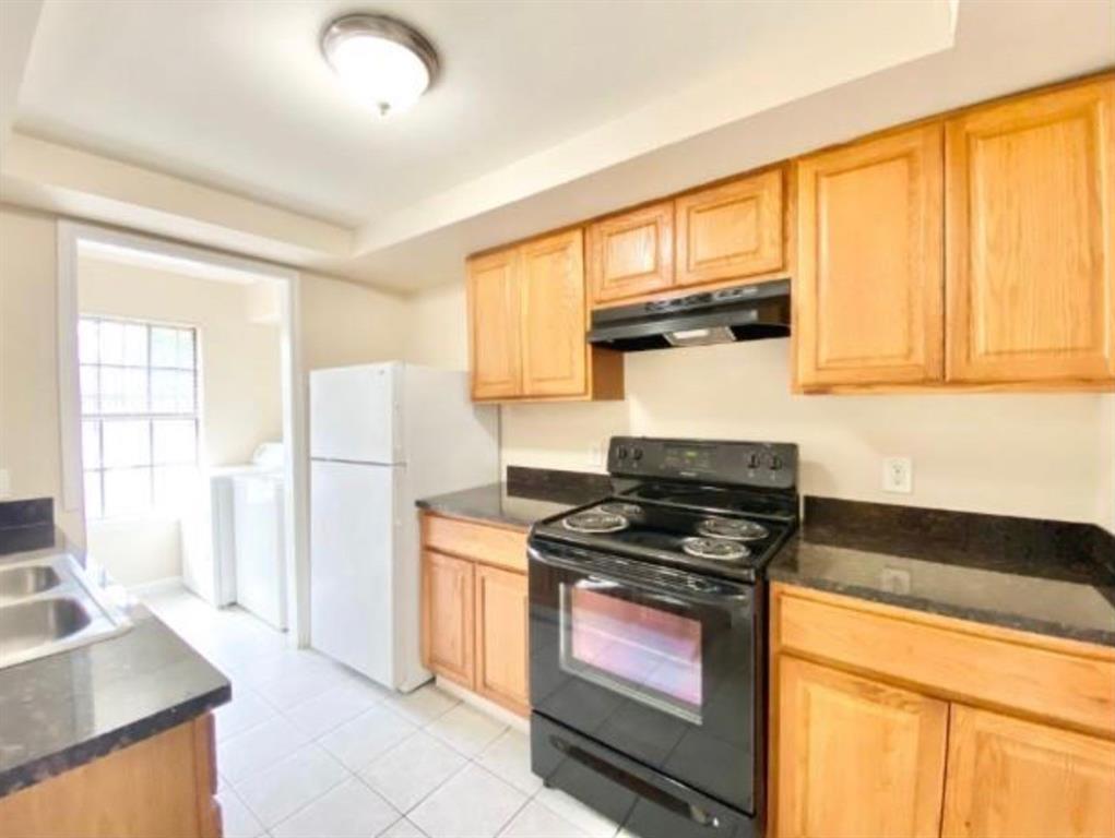 8001 Rothington Rd #21 27, Dallas, TX 75227 photo