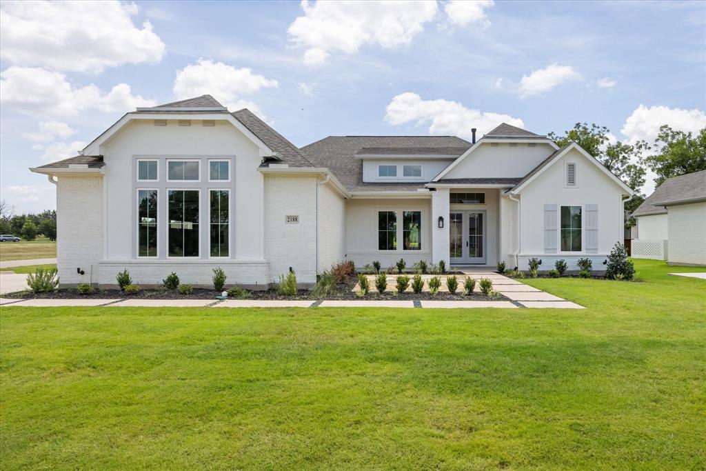 2188 Middlewood Cir, Granbury, TX 76049